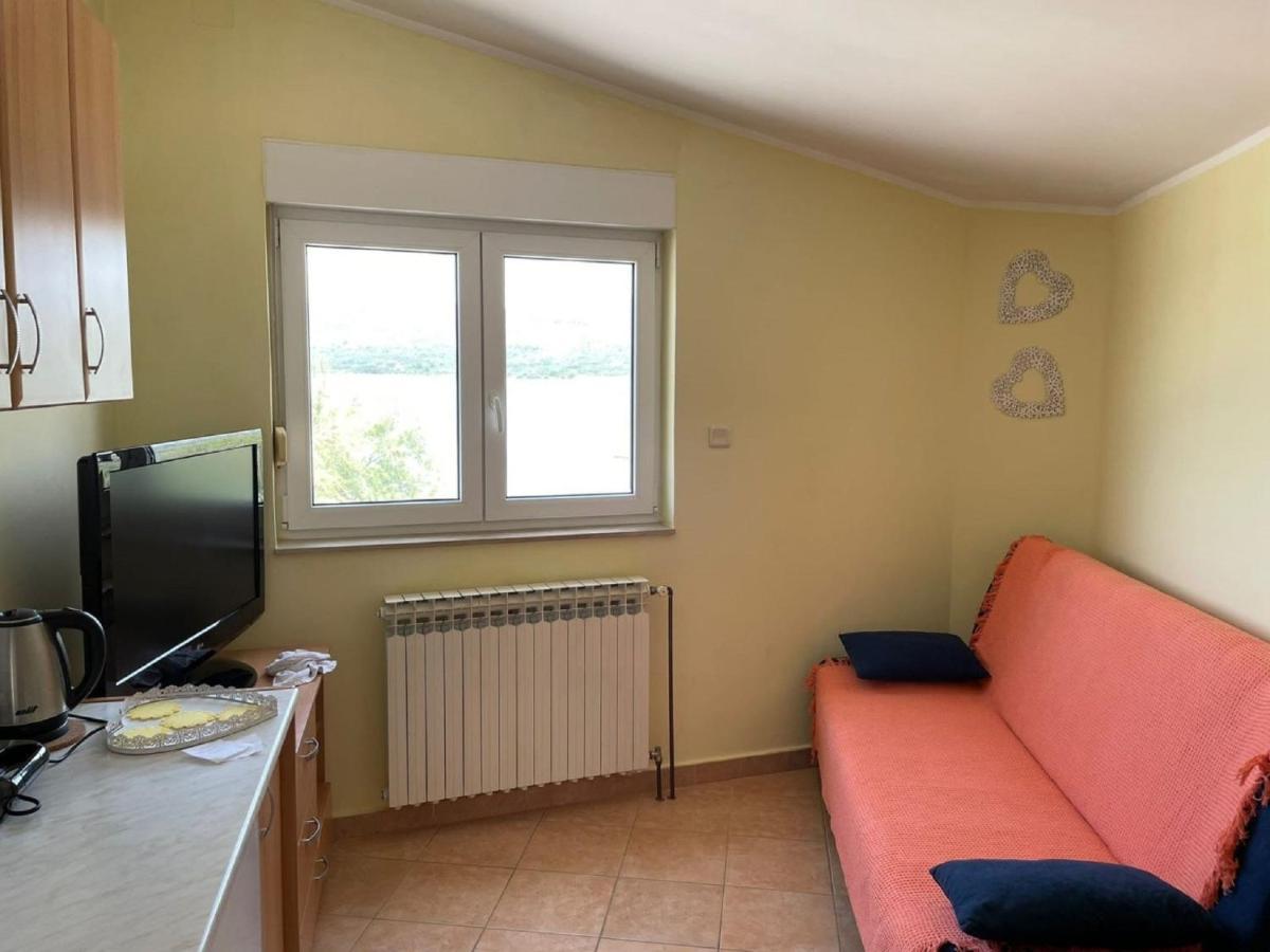 Apartman Luka Jadrtovac Exterior foto